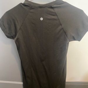 Lululemon slim fit run swiftly shirt